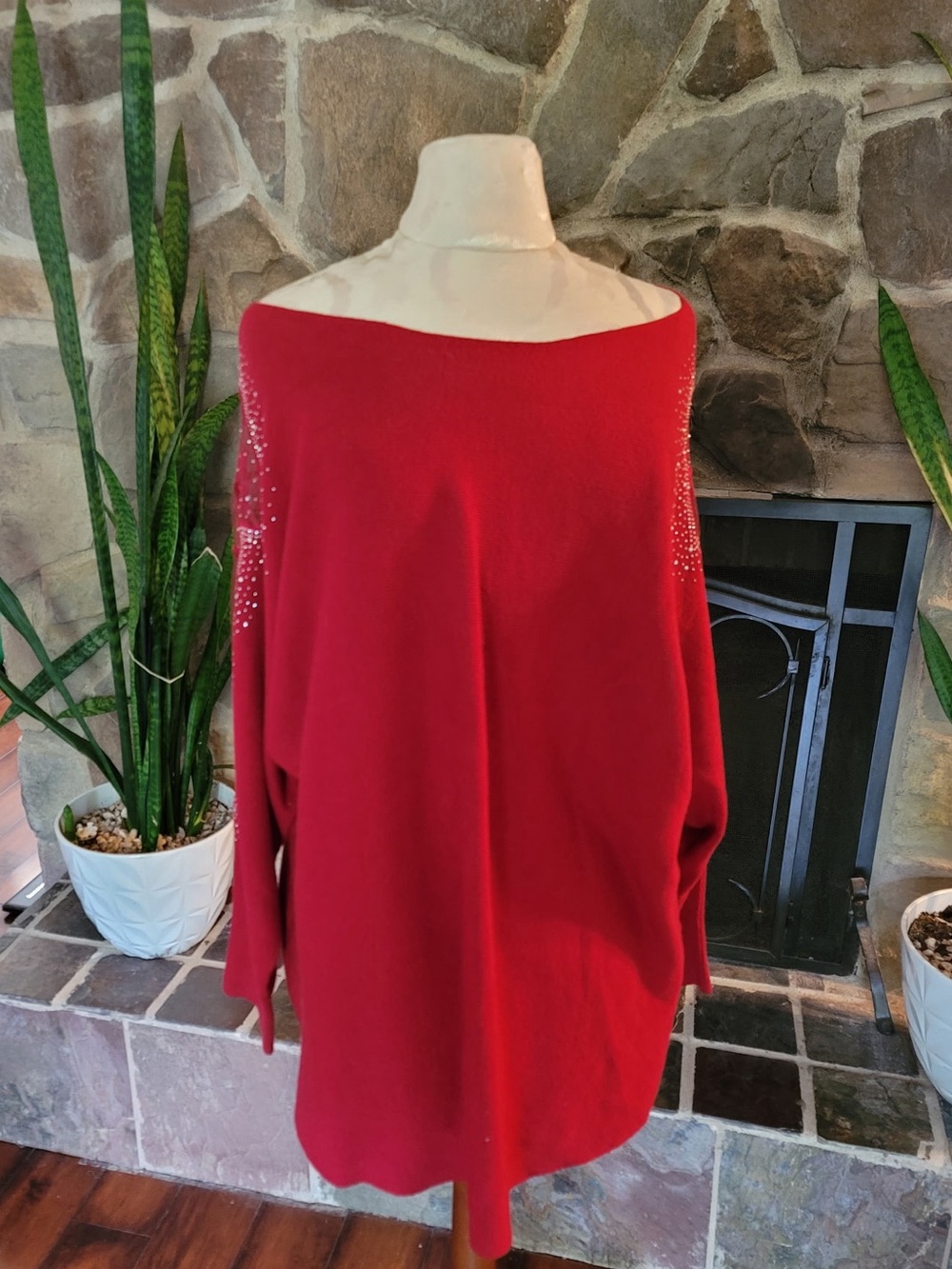 Tahari Red Sheer Sleeve Sweater Sz 1X Long Sleeve Boat Neck Plus EmbellishedKnit
